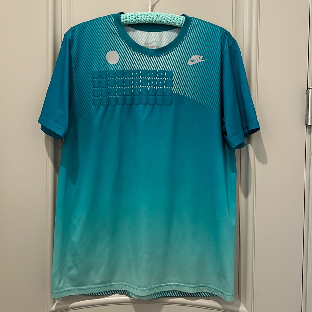 Nike Men’s Dri-Fit Training Top